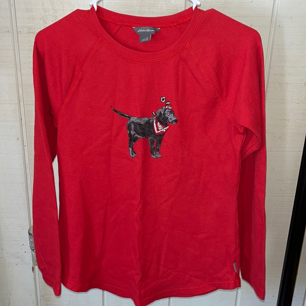 Woman’s Eddie Bauer Long Sleeve Winter Dog Shirt